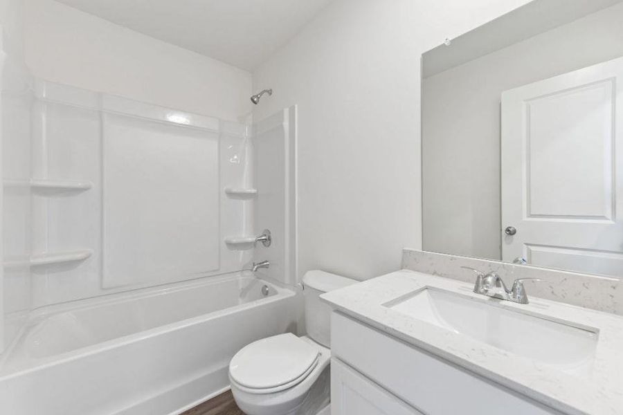 Furnished interior view inside a new home in Kinsale, Macon (Image 9).