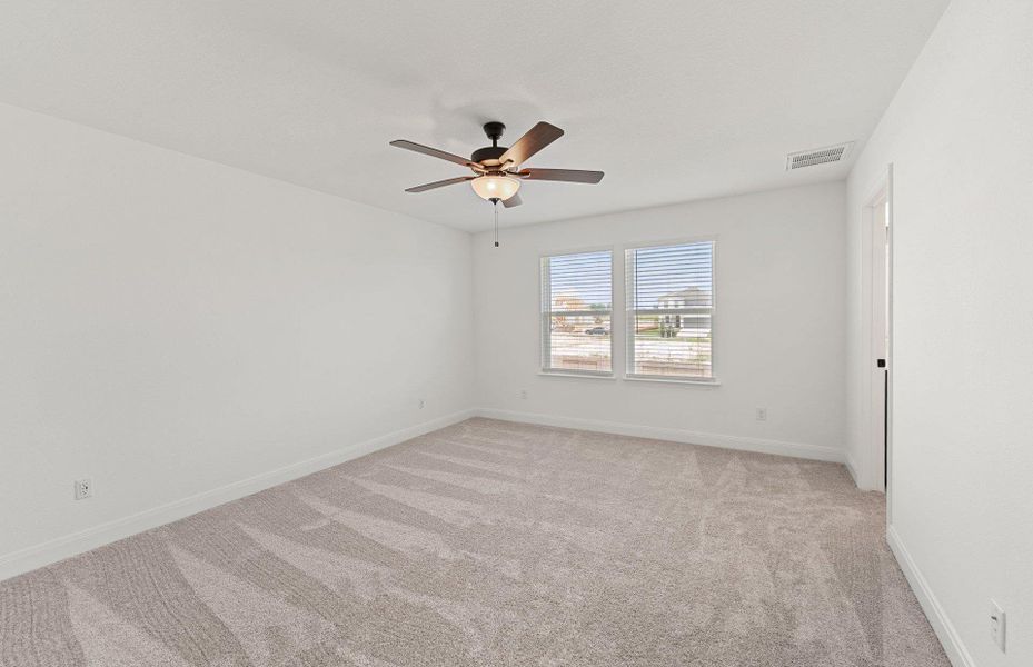 Spacious, unfurnished interior of a new home in Patterson Ranch, Georgetown (Image 13).