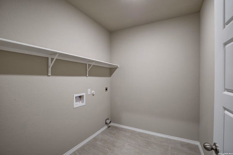 Spacious, unfurnished interior of a new home in Hannah Heights, Seguin (Image 22). Spacious, unfurnished interior of a new home in Hannah Heights, Seguin (Image 22).