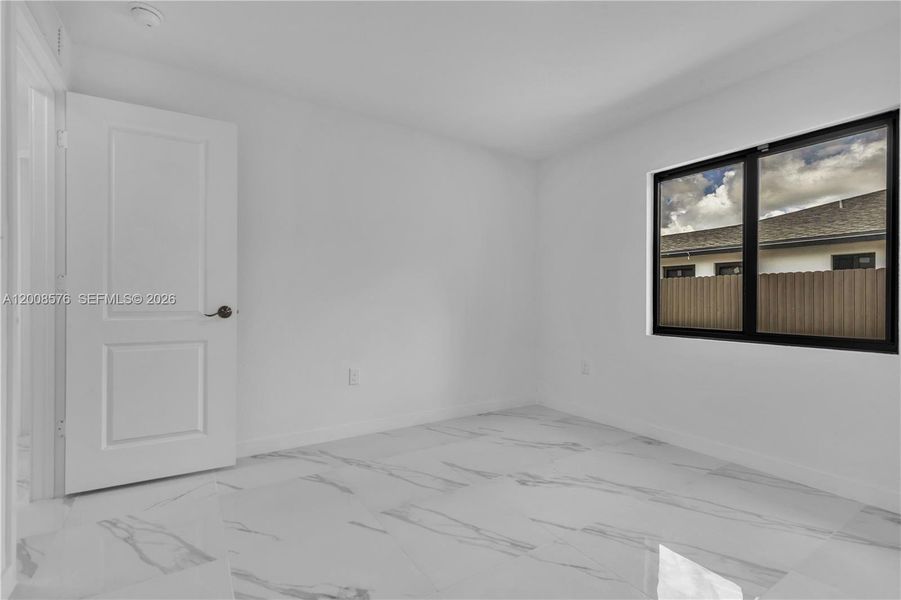 Spacious, unfurnished interior of a new home in , Homestead (Image 23).