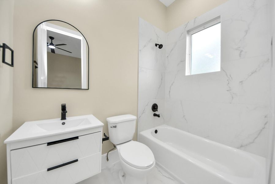 Bedroom 2s Bathroom