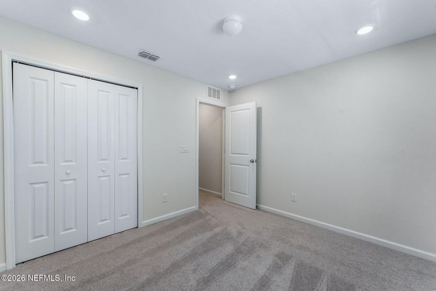 Spacious, unfurnished interior of a new home in , Orange Park (Image 14).