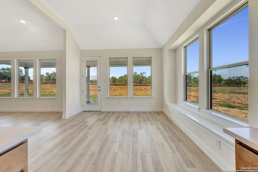 Spacious, unfurnished interior of a new home in Preserve at Annabelle Ranch, San Antonio (Image 26).