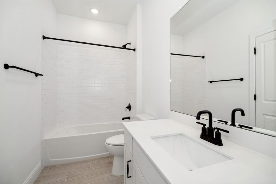 Furnished interior view inside a new home in , Port St. Lucie (Image 10).