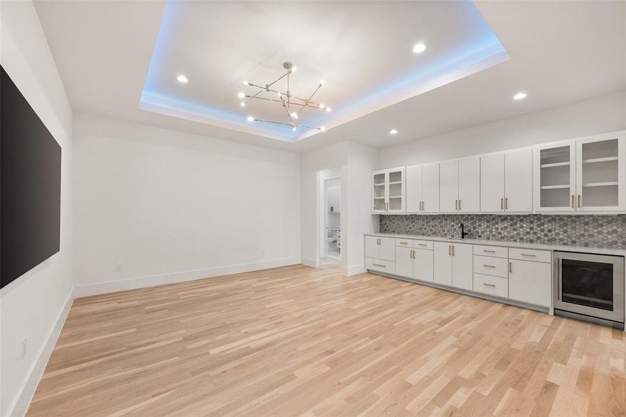 Upstairs Game Room with Kitchenette Upstairs Game Room with Kitchenette