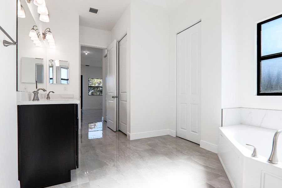 29 - Master Bathroom