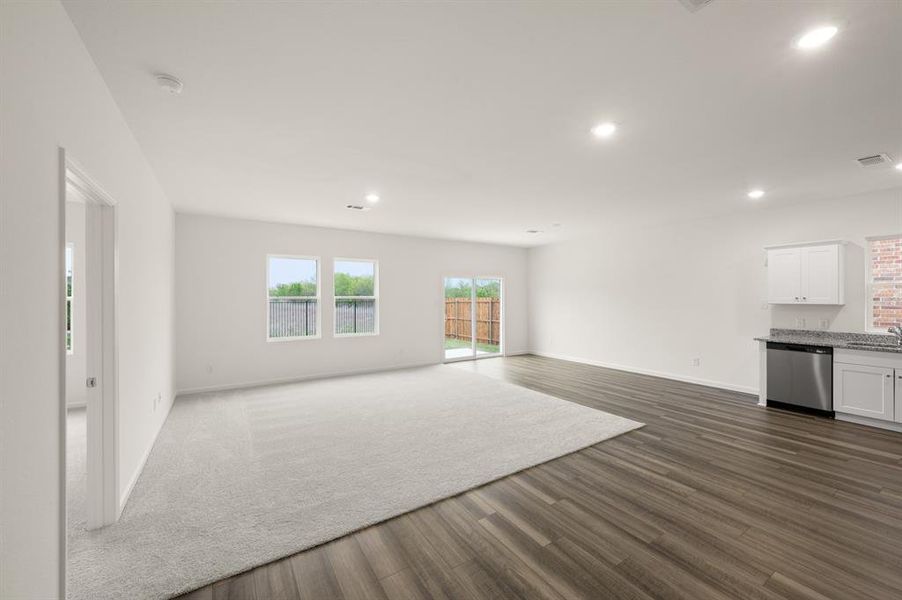 4824 Bass- Living Room-3 4824 Bass- Living Room-3