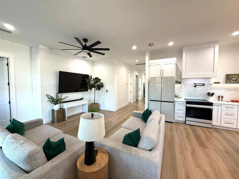 Furnished interior view inside a new home in , Port Charlotte (Image 38).