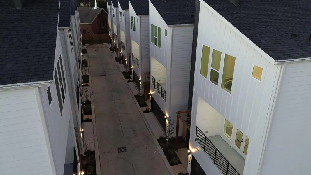 Image 48 of a home in . Image 48 of a home in .