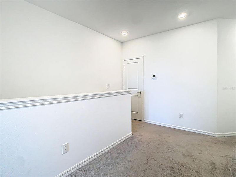 Spacious, unfurnished interior of a new home in , Wesley Chapel (Image 29).