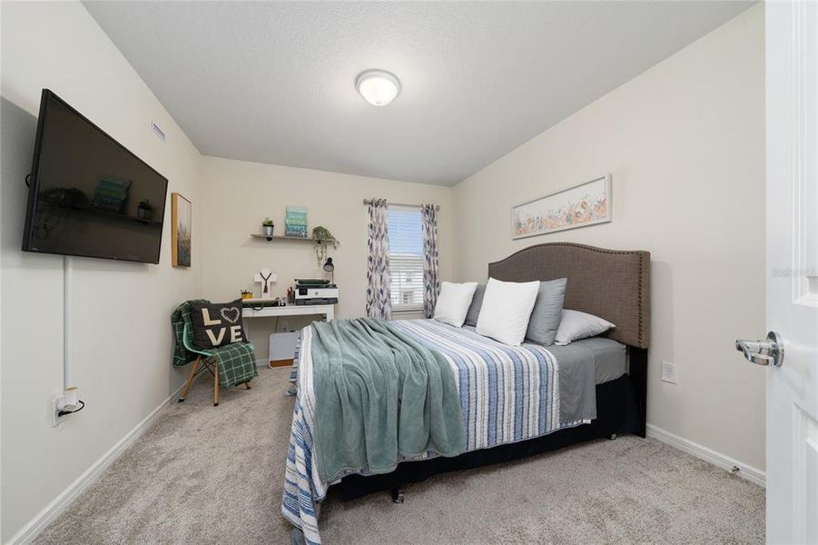Furnished interior view inside a new home in , Davenport (Image 9).