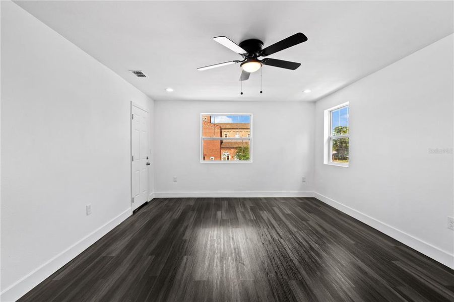 Spacious, unfurnished interior of a new home in , St. Petersburg (Image 40). Spacious, unfurnished interior of a new home in , St. Petersburg (Image 40).