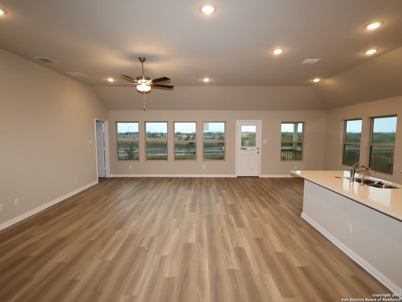 Spacious, unfurnished interior of a new home in Paloma Park, Converse (Image 23). Spacious, unfurnished interior of a new home in Paloma Park, Converse (Image 23).