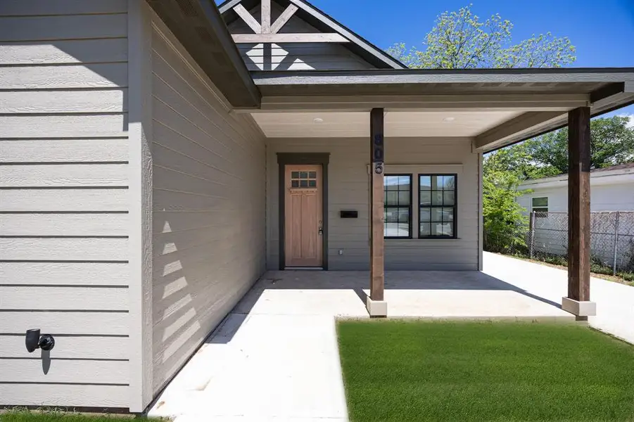 Exterior details and patio area of a home in , Fort Worth (Image 3). Exterior details and patio area of a home in , Fort Worth (Image 3).