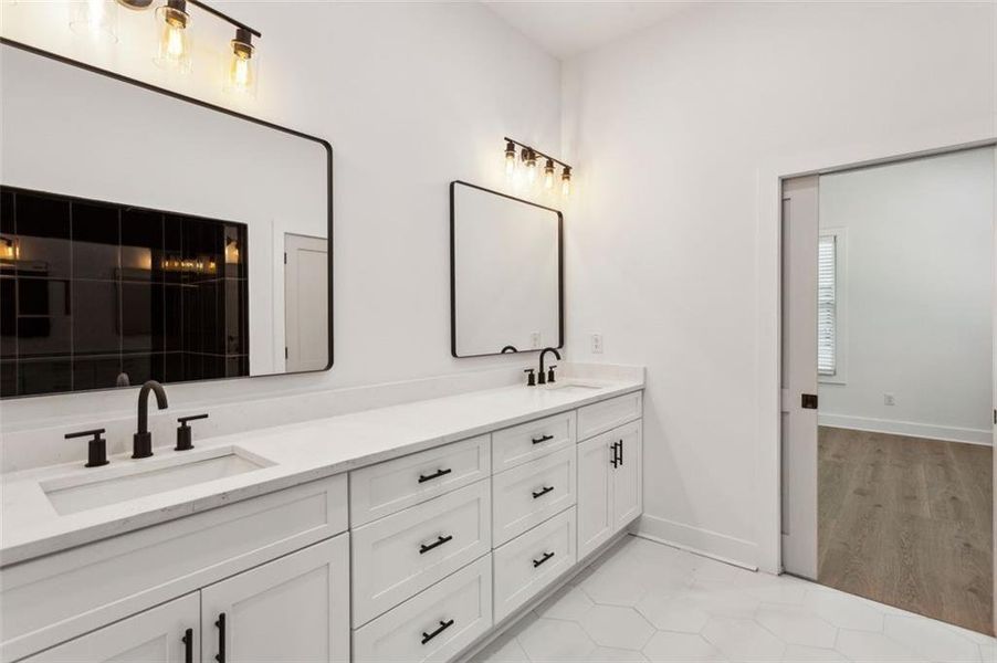 Furnished interior view inside a new home in , Atlanta (Image 8).