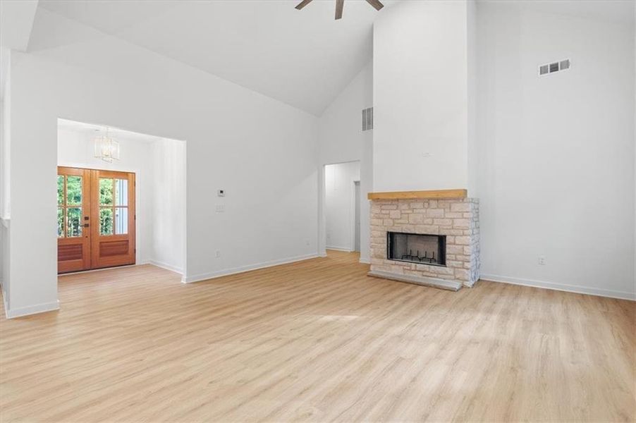 Spacious, unfurnished interior of a new home in , Rome (Image 33). Spacious, unfurnished interior of a new home in , Rome (Image 33).