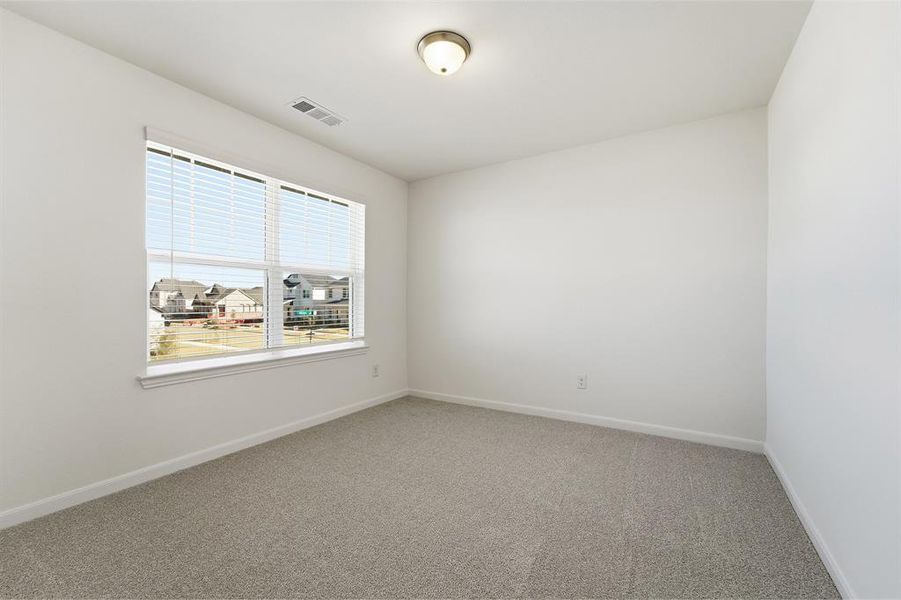 Spacious, unfurnished interior of a new home in La Terra, Celina (Image 21).