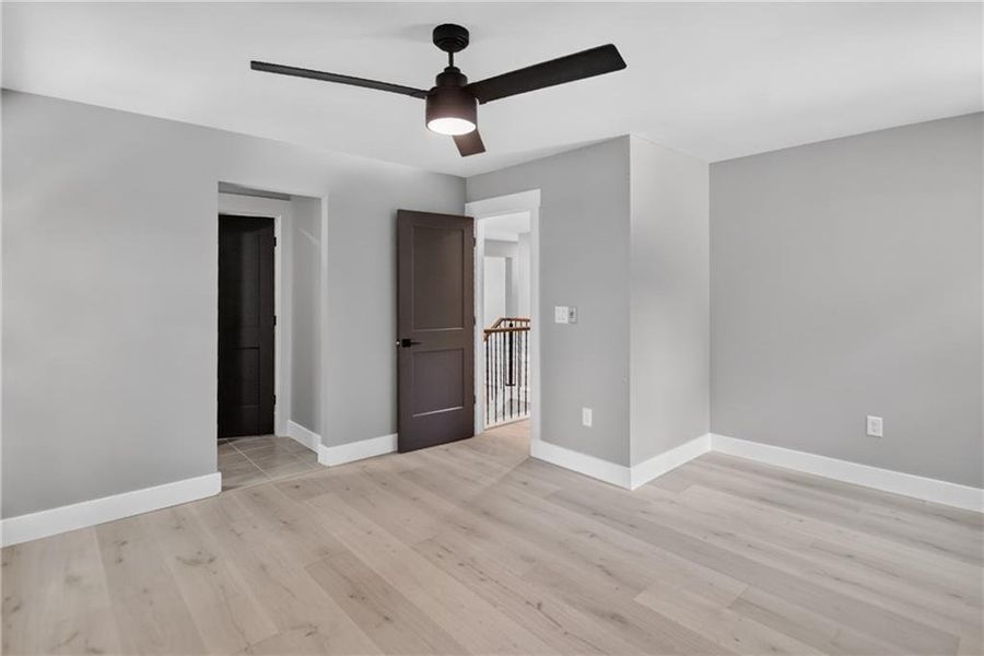 Spacious, unfurnished interior of a new home in , Stone Mountain (Image 109).