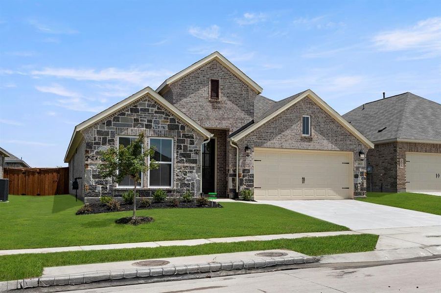 04. 2022 Bracket - Front (3) 04. 2022 Bracket - Front (3)