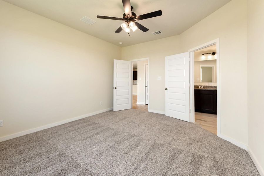 Spacious, unfurnished interior of a new home in , Snook (Image 30). Spacious, unfurnished interior of a new home in , Snook (Image 30).