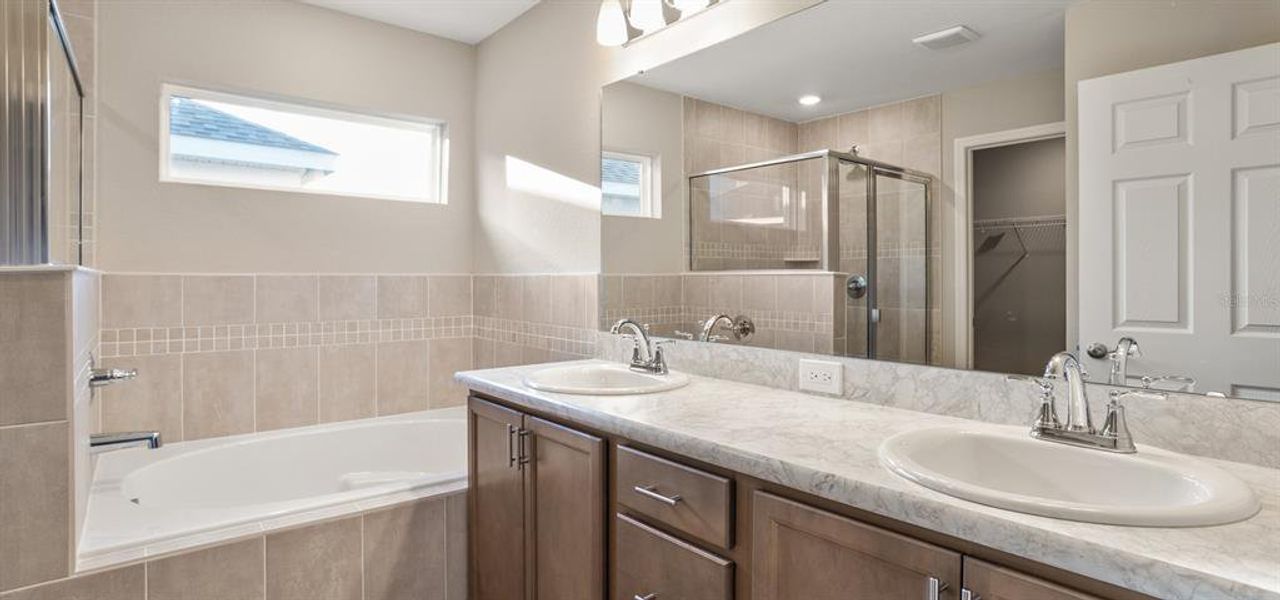 Furnished interior view inside a new home in Vista Trace, Belleview (Image 6).