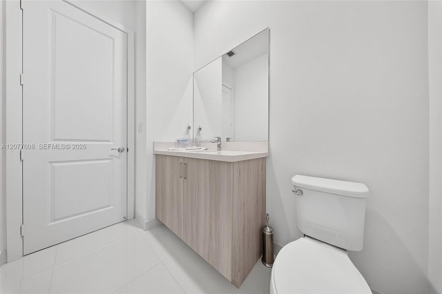 Furnished interior view inside a new home in , Immokalee (Image 10).