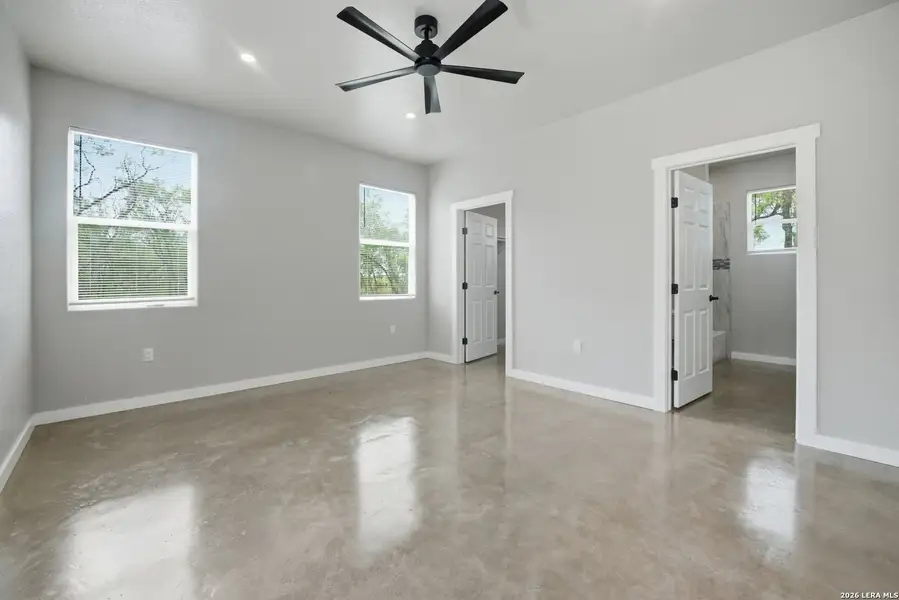 Spacious, unfurnished interior of a new home in , Pleasanton (Image 23).