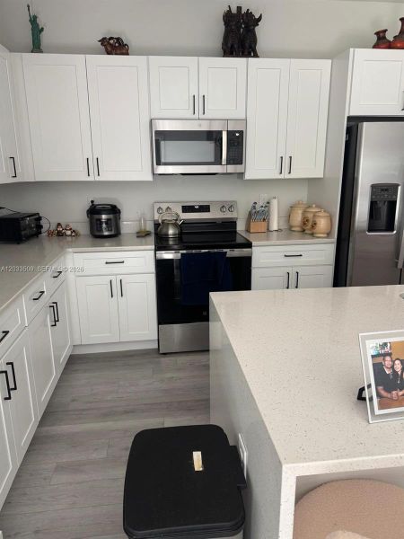 Furnished interior view inside a new home in , Dunnellon (Image 14). Furnished interior view inside a new home in , Dunnellon (Image 14).