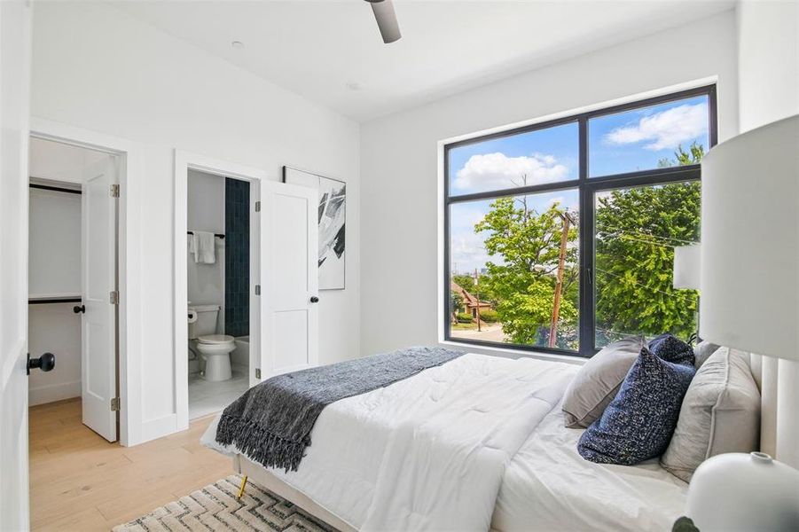 Furnished interior view inside a new home in , Dallas (Image 19).