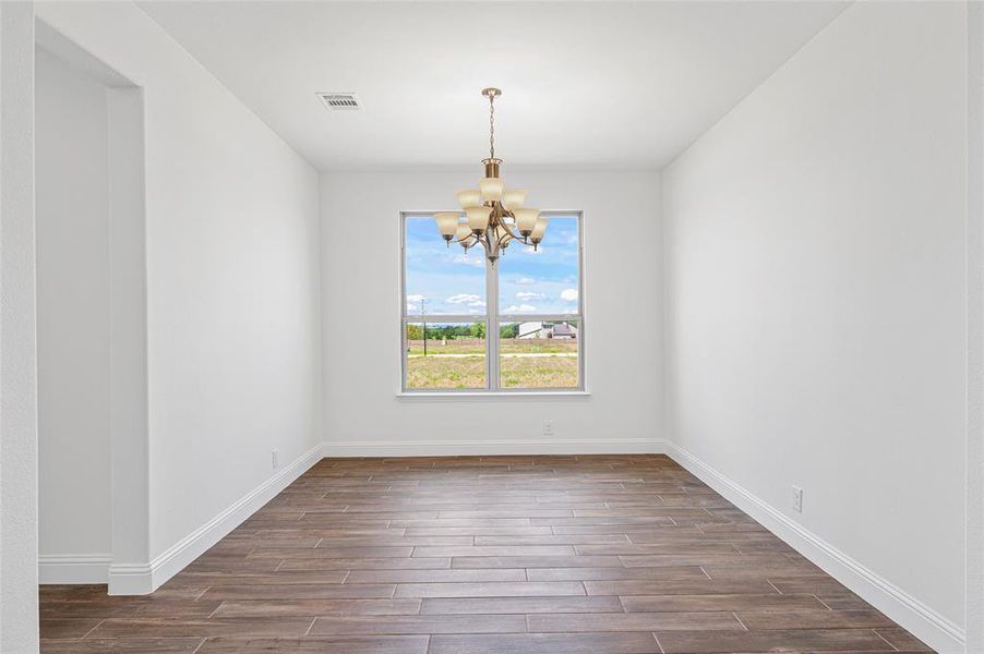 Spacious, unfurnished interior of a new home in Stone River Glen, Royse City (Image 28). Spacious, unfurnished interior of a new home in Stone River Glen, Royse City (Image 28).