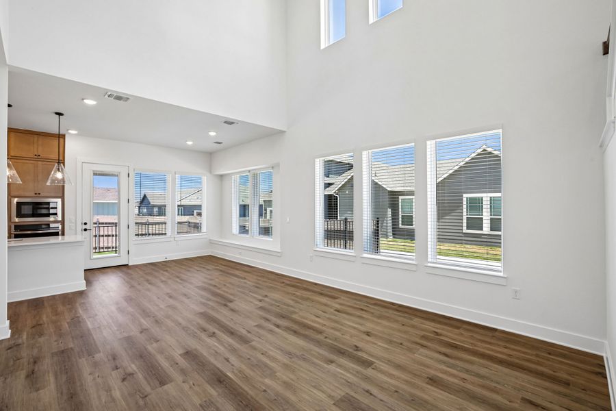 Representative unfurnished interior of a home built from the Denali by Pacesetter Homes in Easton Park, Austin (Image 23).