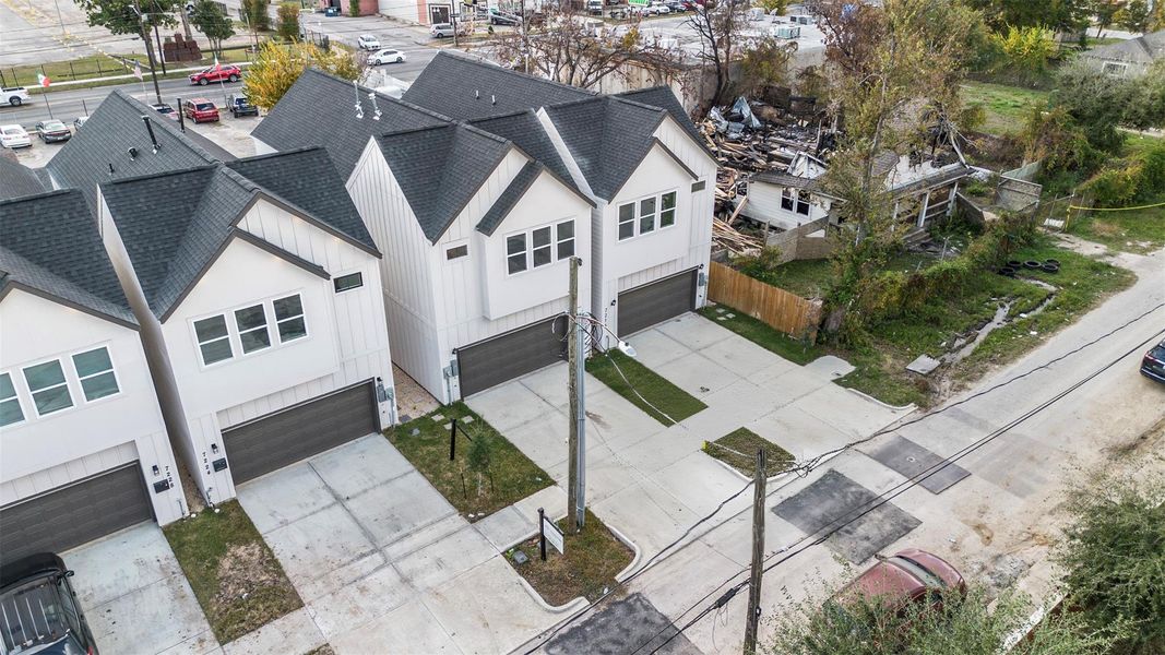 Front exterior of a new home in , Houston, TX, highlighting curb appeal (Image 20).