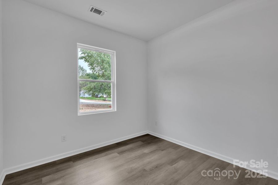 Spacious, unfurnished interior of a new home in , Shelby (Image 23).