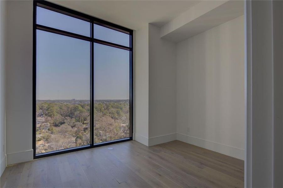 Spacious, unfurnished interior of a new home in The Dillon Buckhead, Atlanta (Image 17).