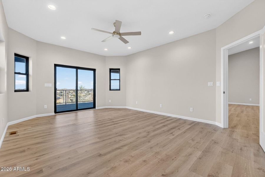 13-web-or-mls-2108-lakewood-dr 13-web-or-mls-2108-lakewood-dr