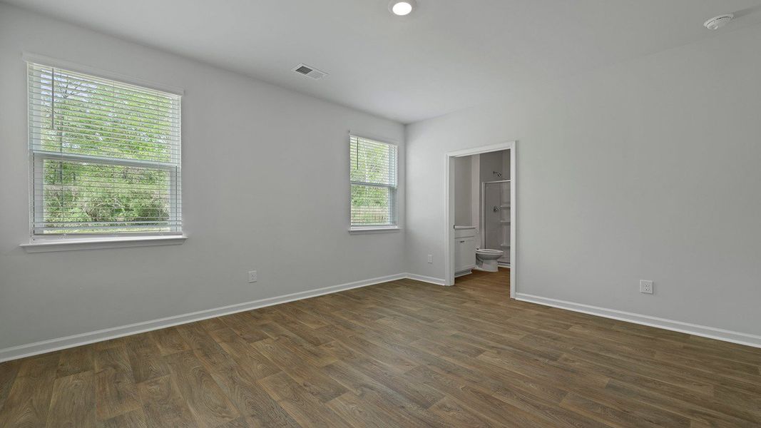 Spacious, unfurnished interior of a new home in The Oaks at Center Station, Hollywood (Image 11). Spacious, unfurnished interior of a new home in The Oaks at Center Station, Hollywood (Image 11).