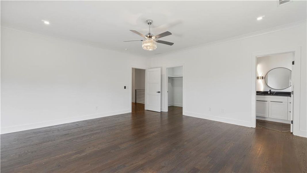Spacious, unfurnished interior of a new home in , Marietta (Image 36).