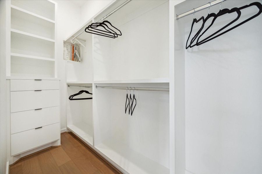 Image 31 of a home in .