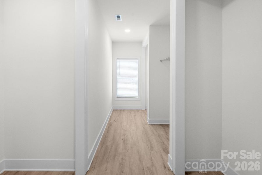 Spacious, unfurnished interior of a new home in , Monroe (Image 26).