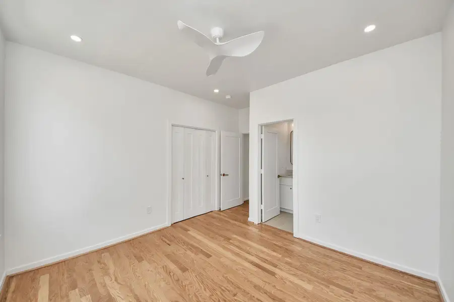 Spacious, unfurnished interior of a new home in , Houston (Image 17). Spacious, unfurnished interior of a new home in , Houston (Image 17).