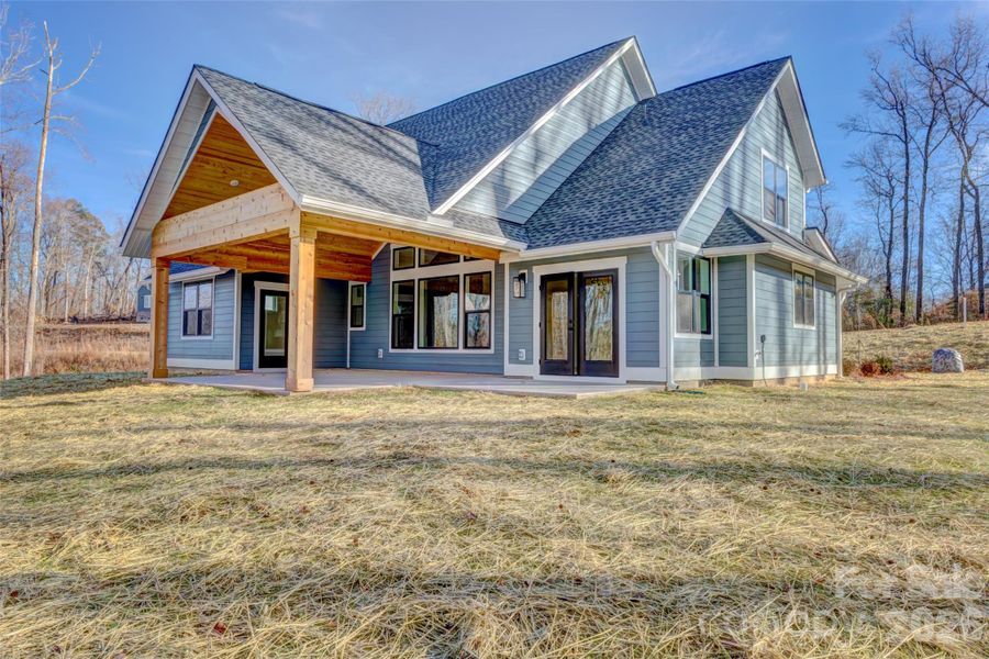 Exterior details and patio area of a home in , Bessemer City (Image 24).