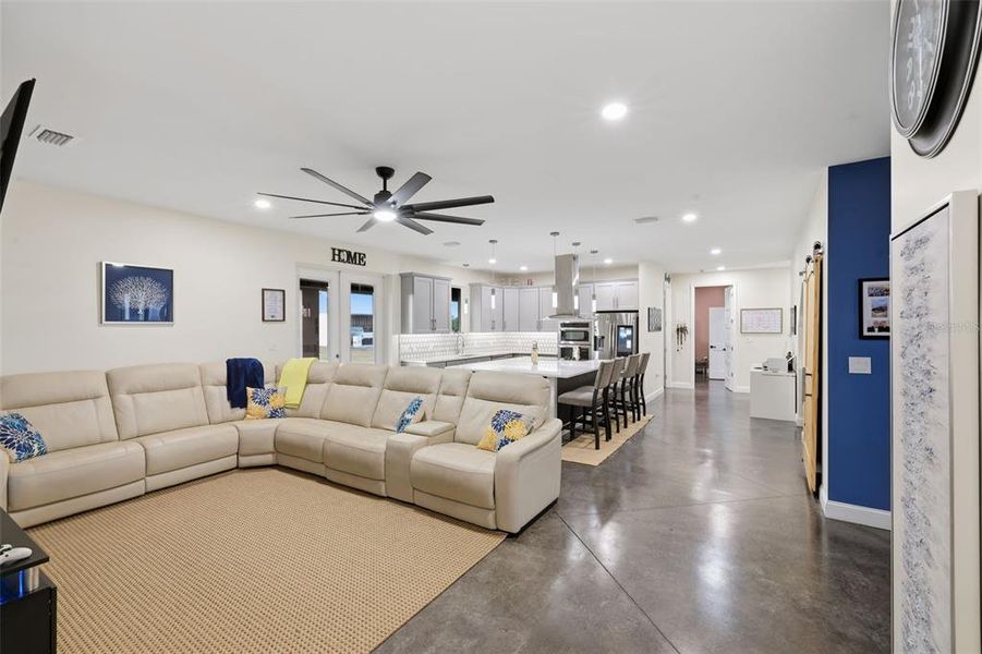 Furnished interior view inside a new home in , Dade City (Image 44).