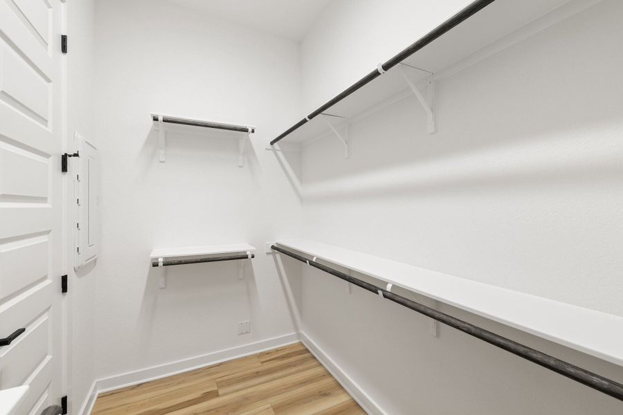 Spacious, unfurnished interior of a new home in Heritage, Dripping Springs (Image 42).