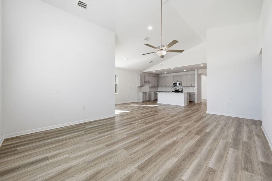 212 Crumpton Way ~ Ready Now 212 Crumpton Way ~ Ready Now