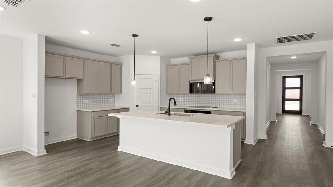 09. 2244 Sesaro - Kitchen (2)