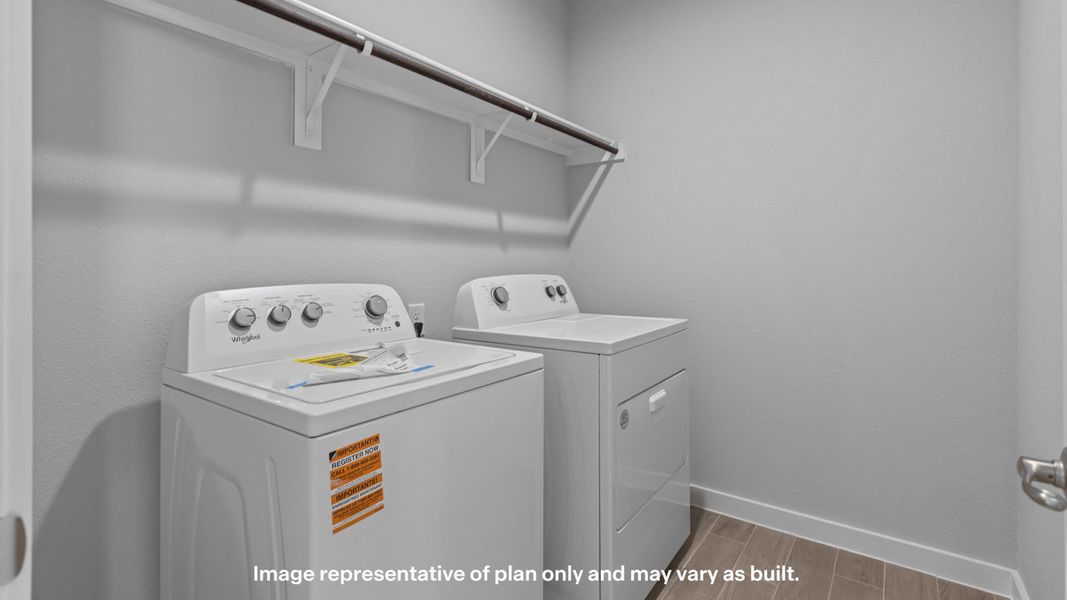 Representative furnished interior of a home built from the Live Oak by D.R. Horton in Homestead at Parks Bell Ranch, Odessa (Image 15). Representative furnished interior of a home built from the Live Oak by D.R. Horton in Homestead at Parks Bell Ranch, Odessa (Image 15).