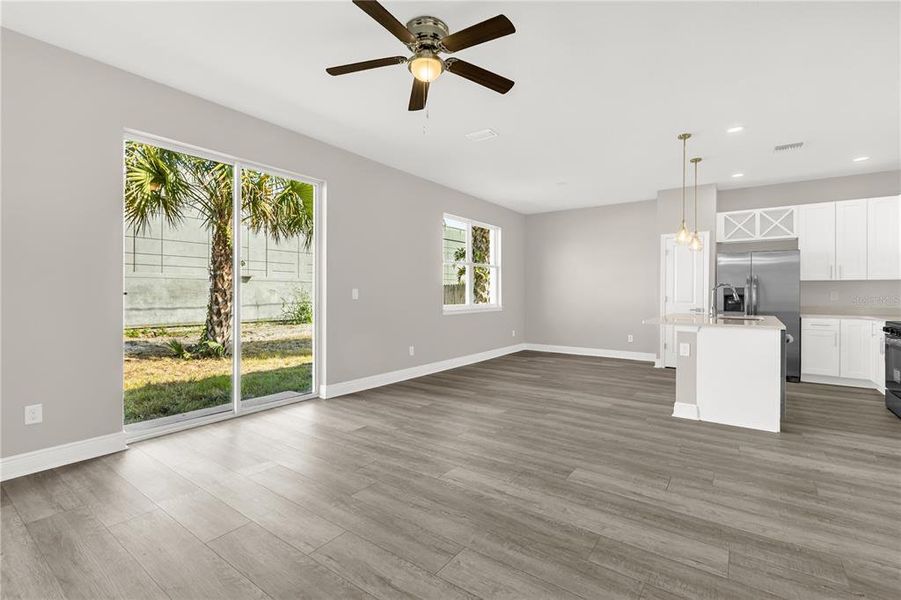 Spacious, unfurnished interior of a new home in , Sanford (Image 25).