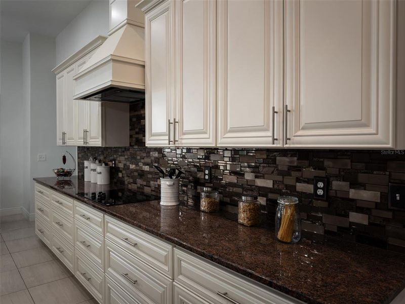 Furnished interior view inside a new home in , Leesburg (Image 28).