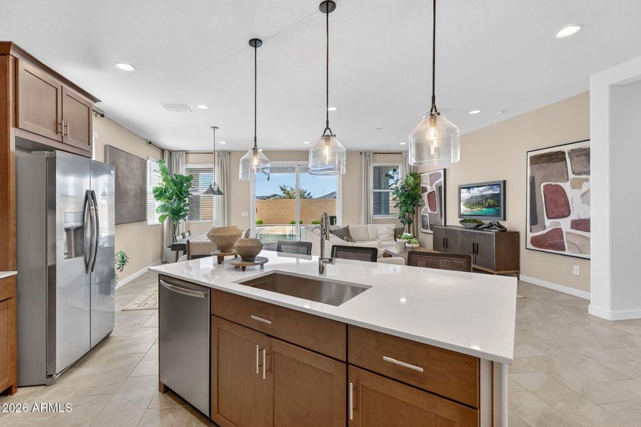 15-web-or-mls-44S 83rd Cir