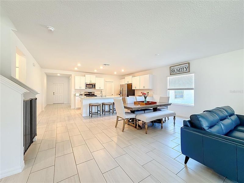 Furnished interior view inside a new home in Berry Bay: The Executives, Wimauma (Image 36).